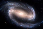 کهکشان مارپیچی میله ای